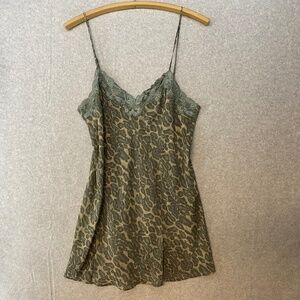 Victoria’s Secret MED Leopard Print Nightie Chemise Slip Dress Sexy Green Lace